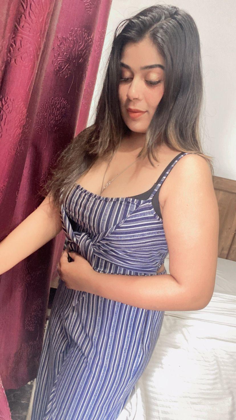  call girls service in Delhi